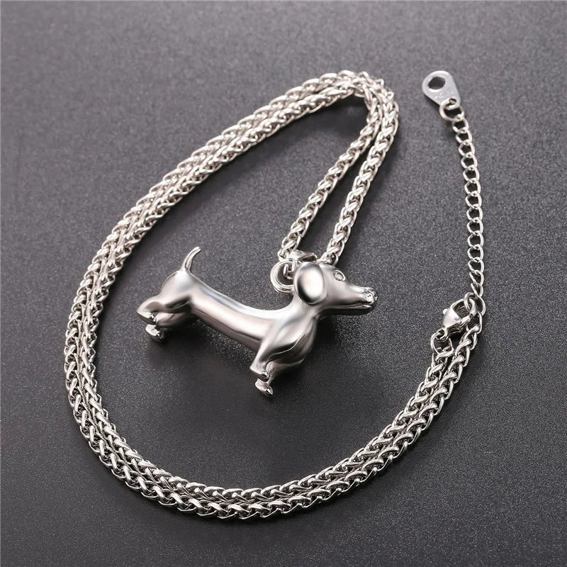 "Dachshund Delight: Stylish Stainless Steel Dog Necklace for Men - Perfect Gift for Sausage Dog Lovers!"